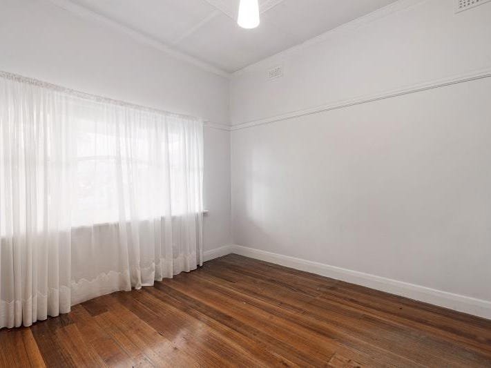 Gallery: 235 Somerville Road