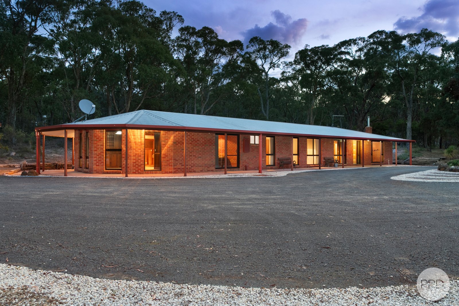235 Vermont Road SMYTHESDALE 2