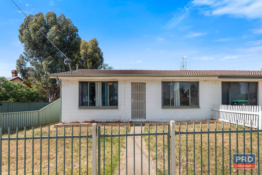 2/35 Victoria Street EAGLEHAWK 1