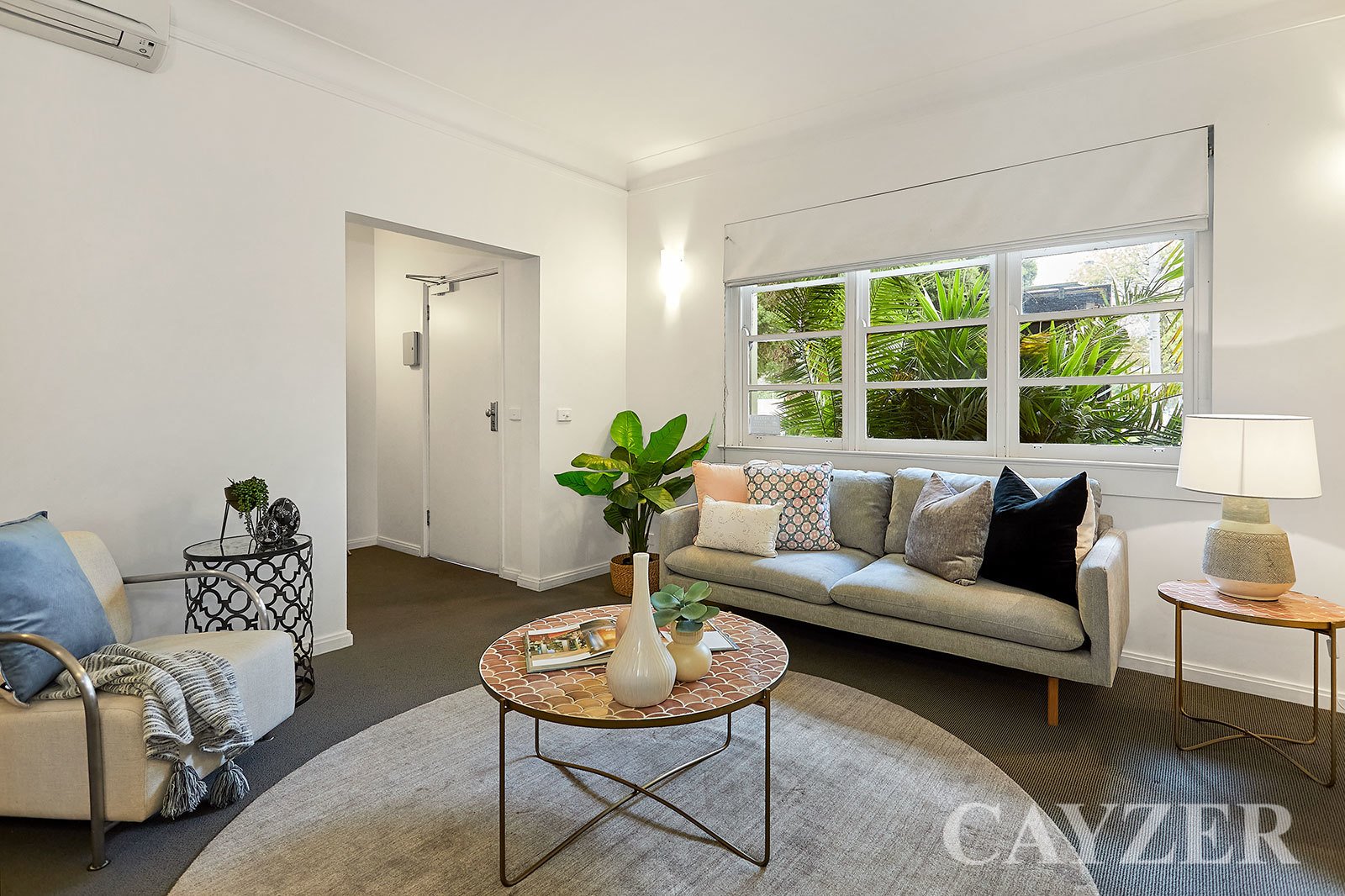 Gallery: 2/352 Albert Road