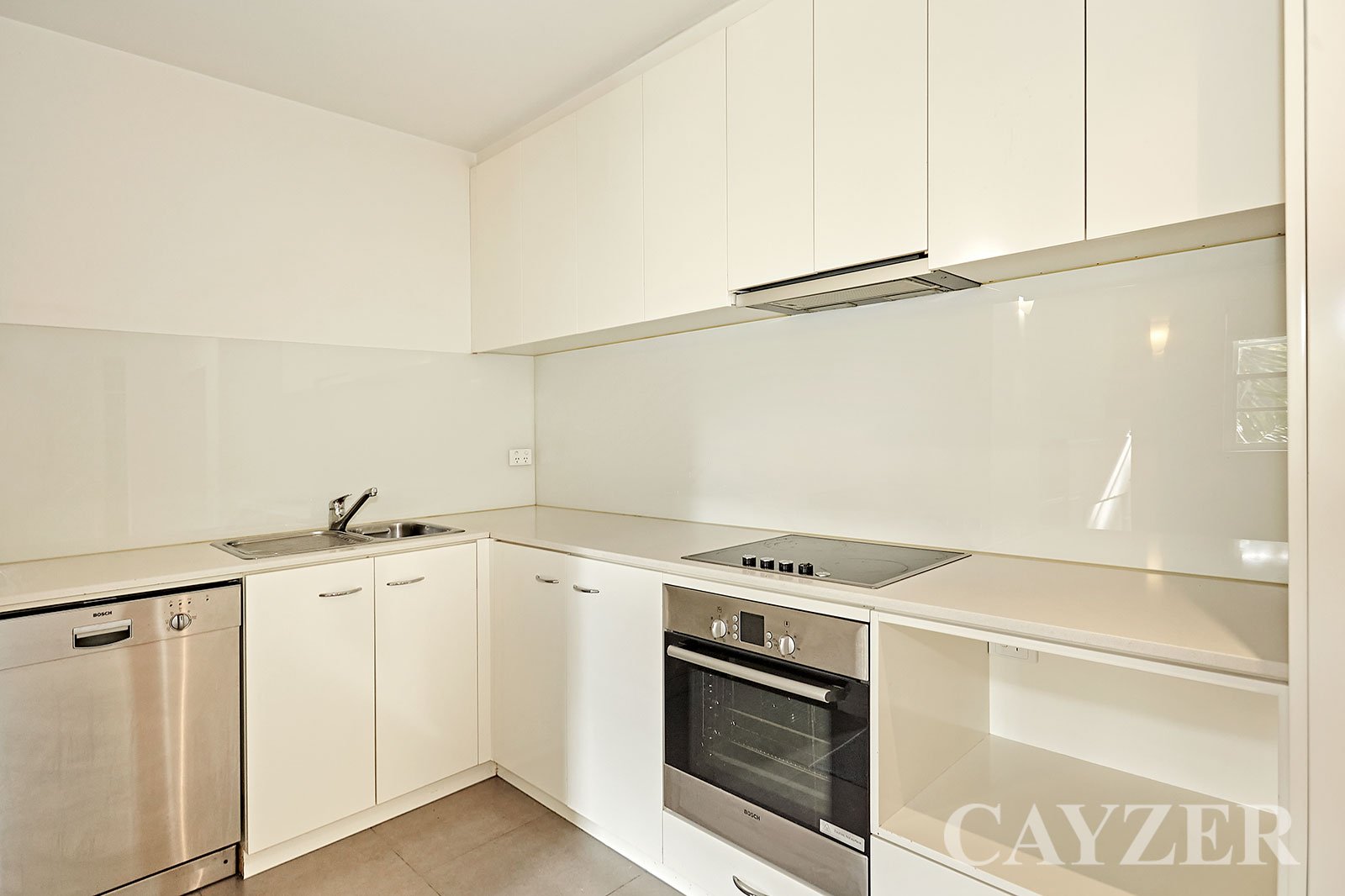 Gallery: 2/352 Albert Road