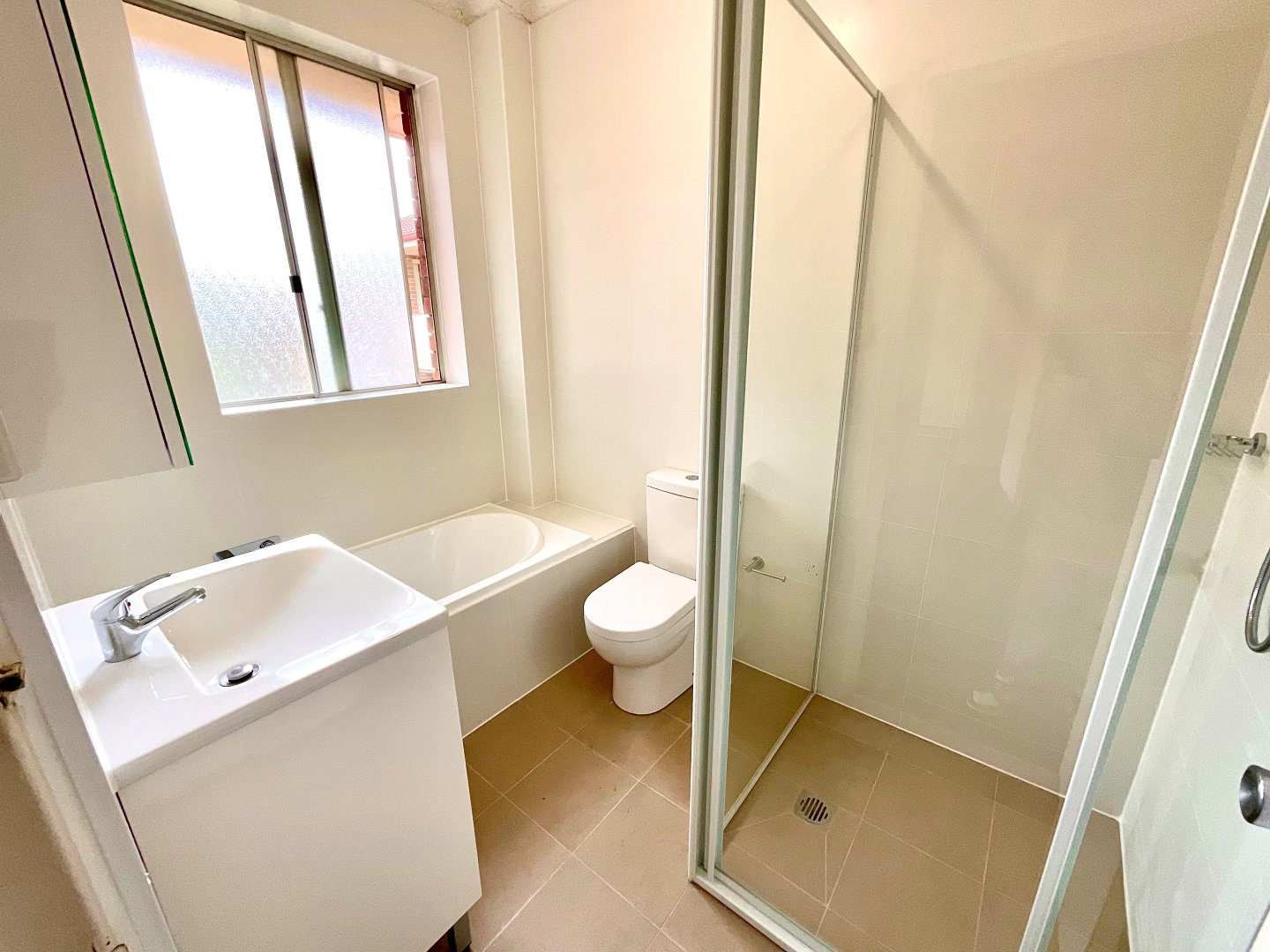 23/56-58 Warialda Street KOGARAH 2