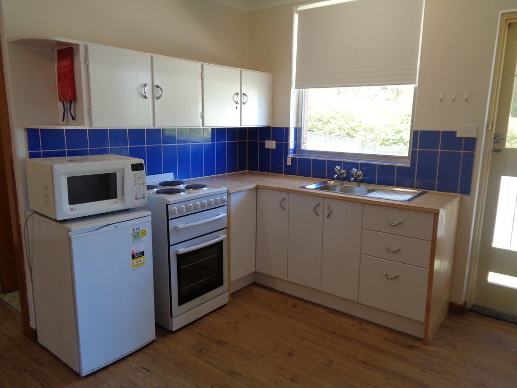 2/36 Bartoman Street BATLOW 3