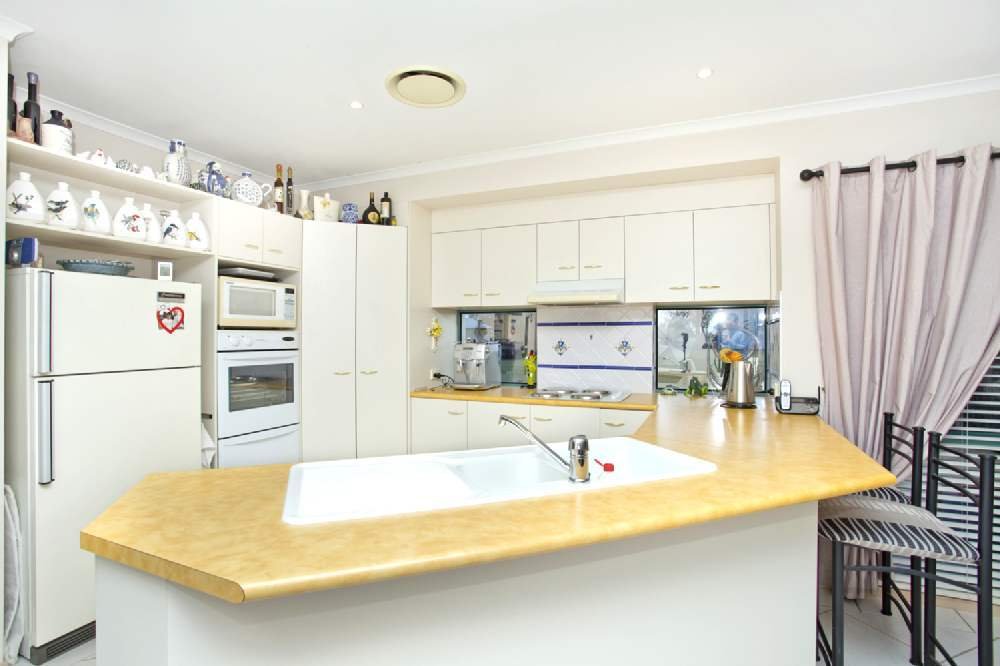 236 Cessnock Road GILLIESTON HEIGHTS 4