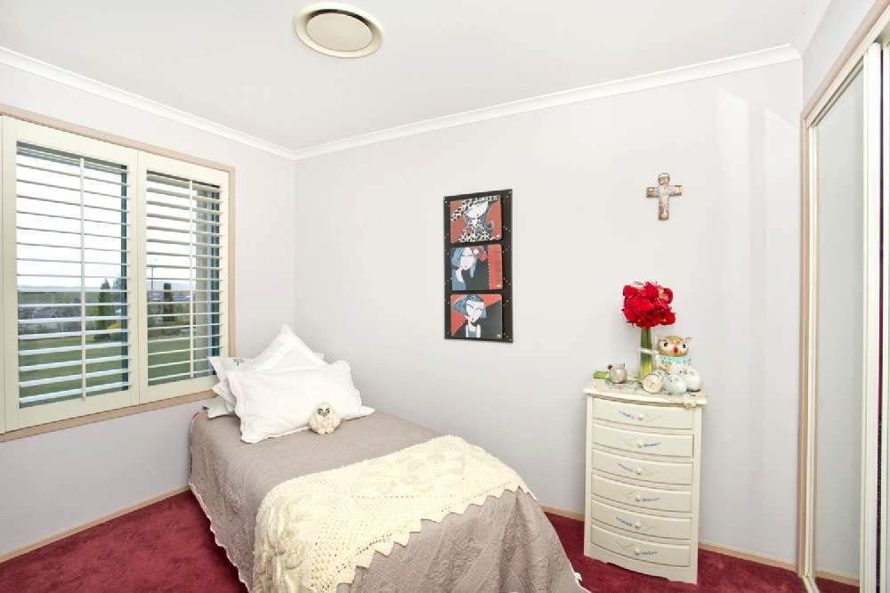 236 Cessnock Road GILLIESTON HEIGHTS 9