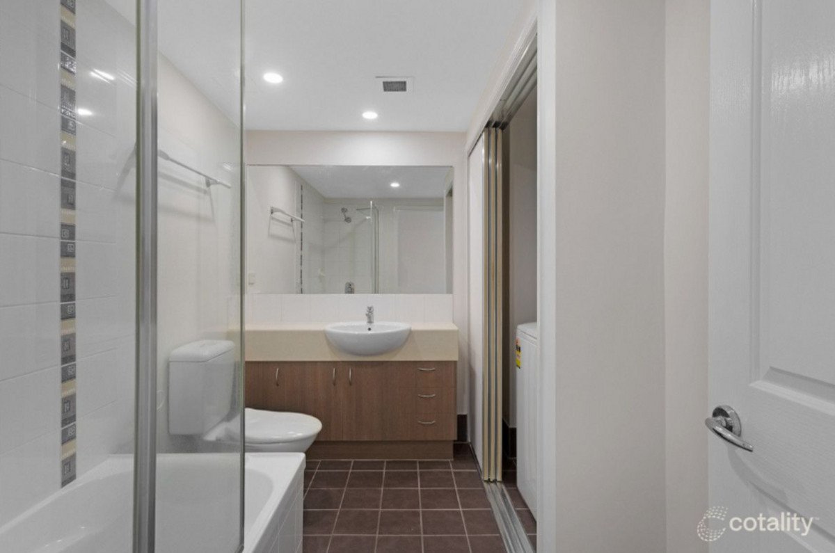 23/6 Fifth Avenue Burleigh Heads 10