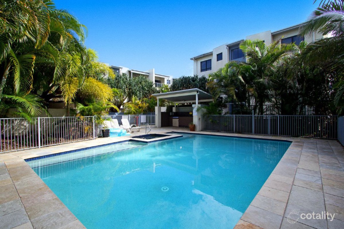 23/6 Fifth Avenue Burleigh Heads 12