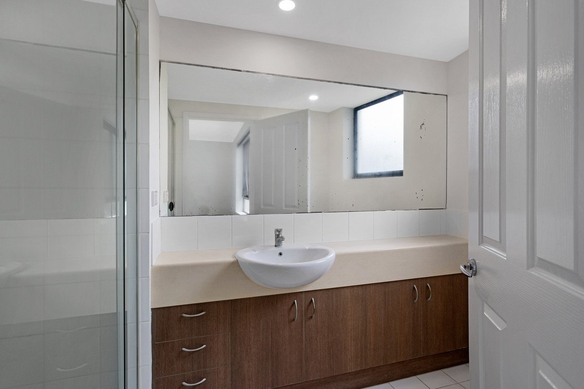 23/6 Fifth Avenue Burleigh Heads 8