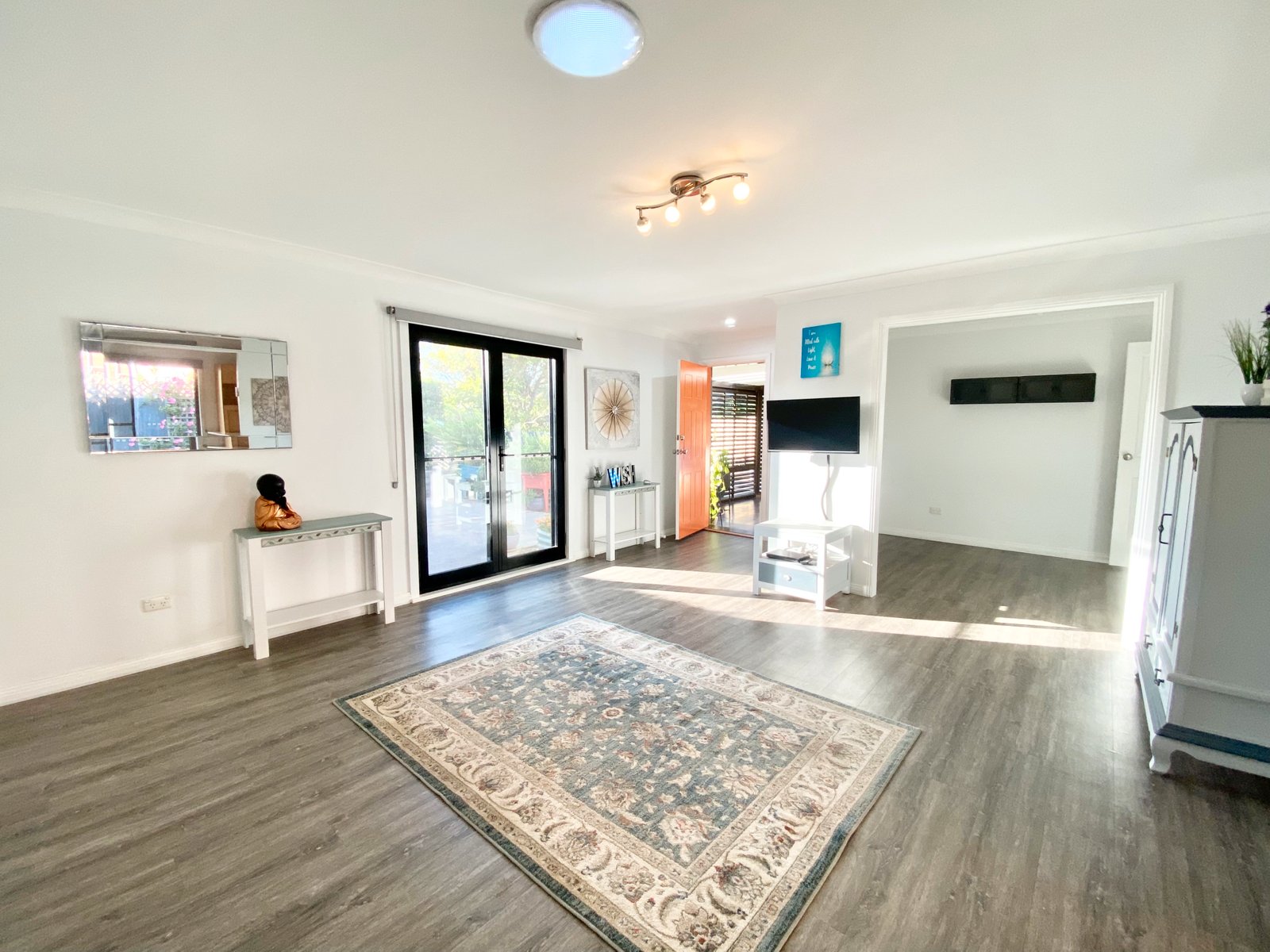 236 Sandy Point Road SALAMANDER BAY 8