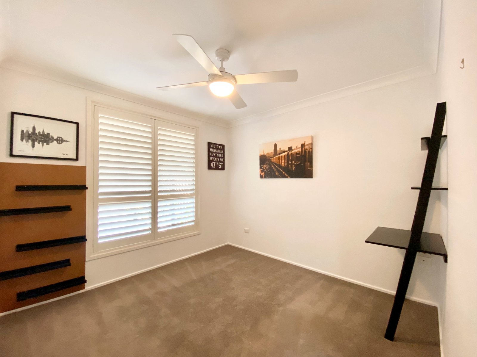236 Sandy Point Road SALAMANDER BAY 20