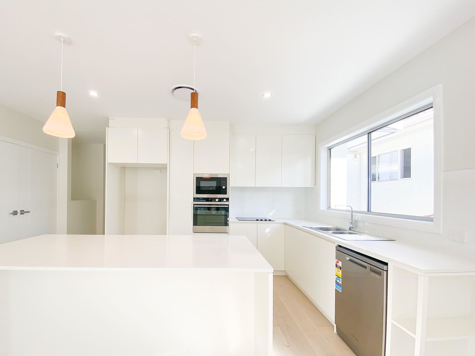 2/36 Sergeant Baker Drive CORLETTE 3