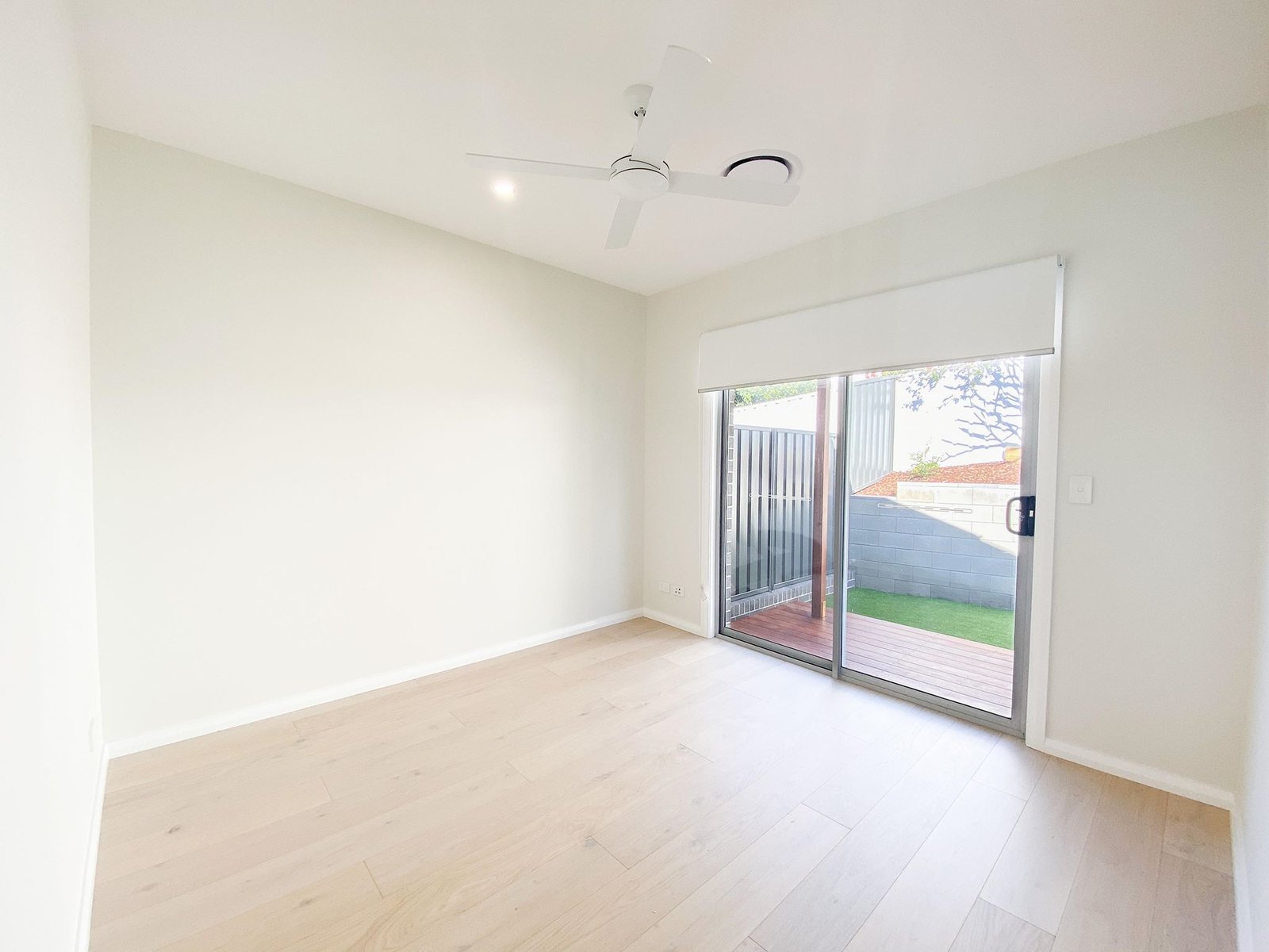 2/36 Sergeant Baker Drive CORLETTE 9