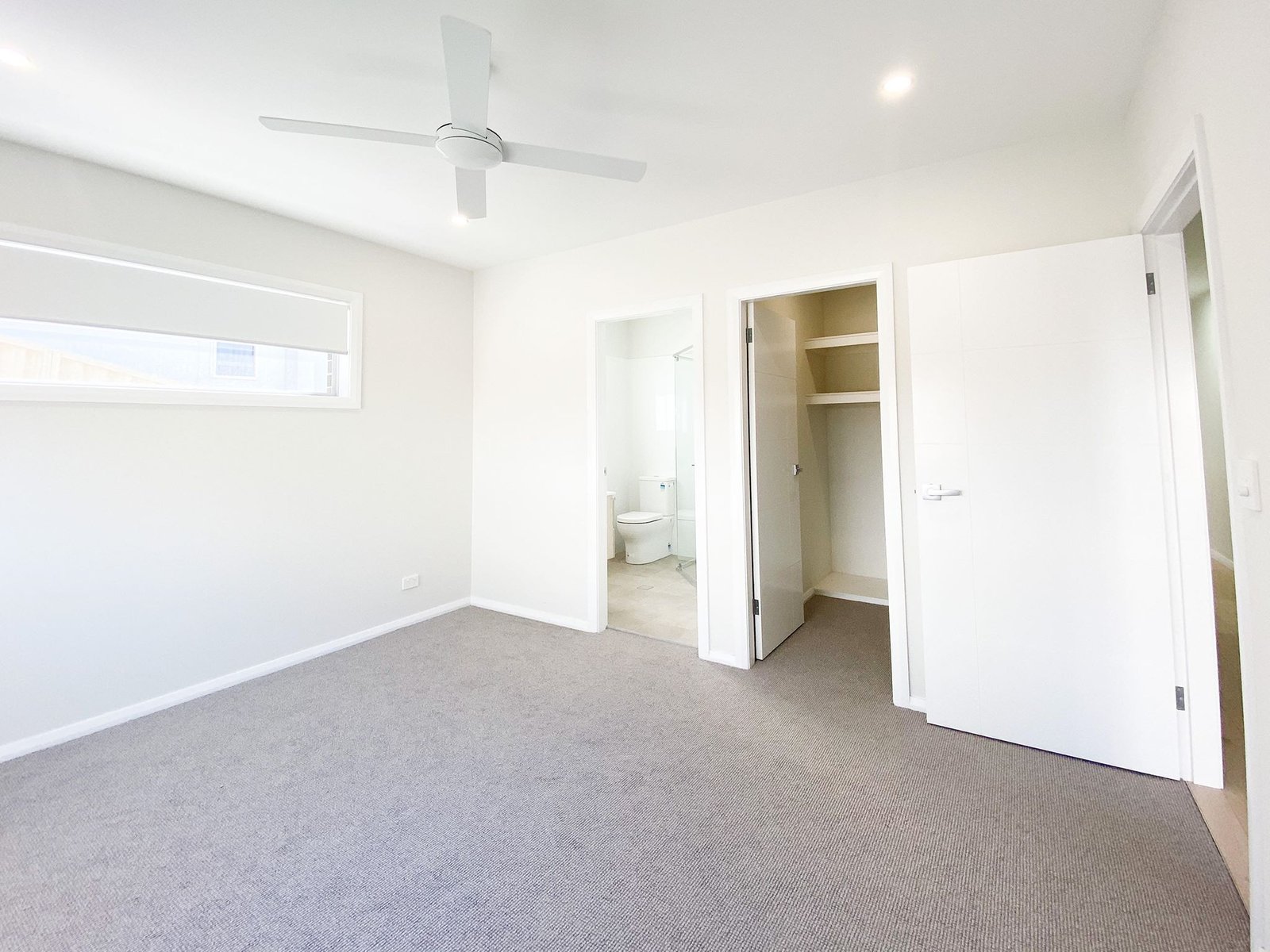 2/36 Sergeant Baker Drive CORLETTE 11