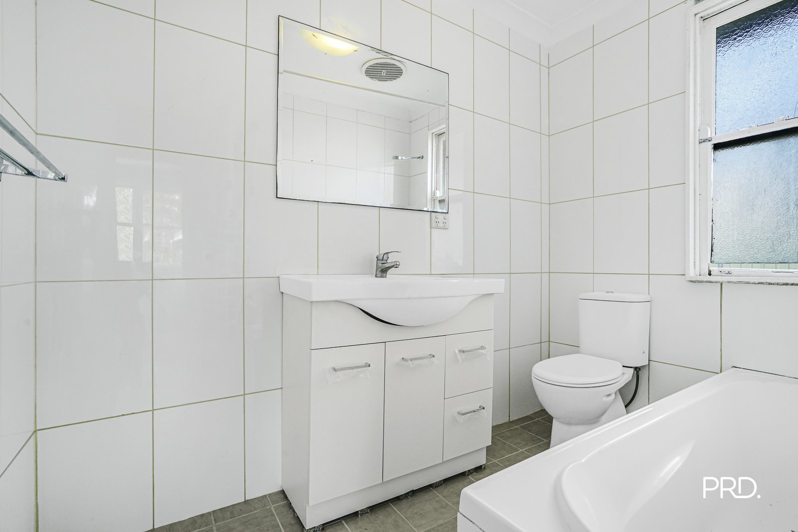 236 Stafford Street Penrith 5