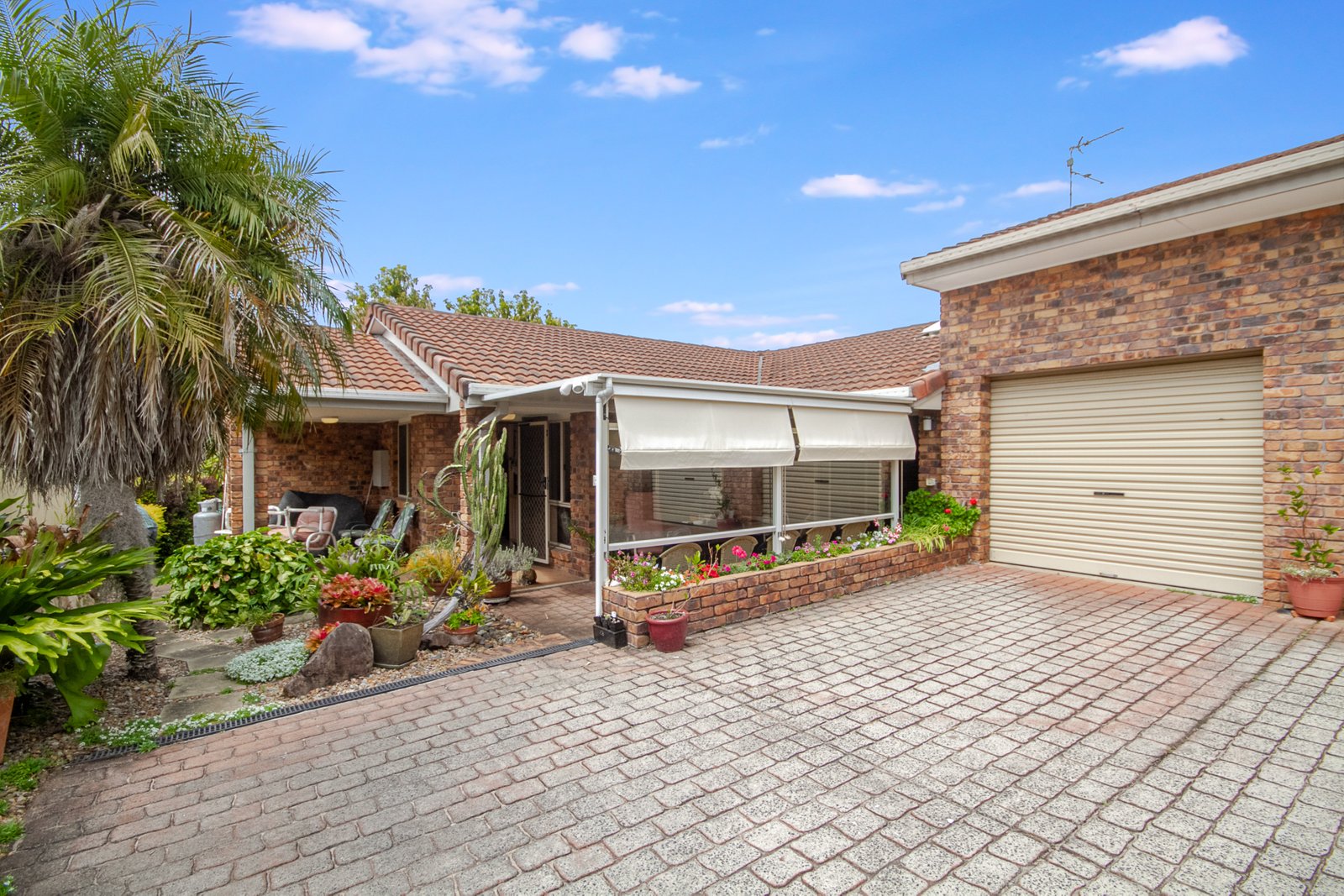 2/36 Terranora Road BANORA POINT 2