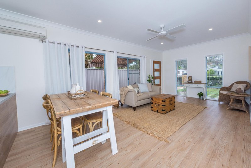 2/36 Trafalgar Street NELSON BAY 9