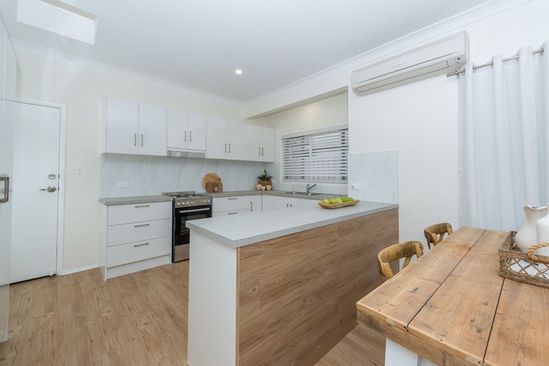 2/36 Trafalgar Street NELSON BAY 14