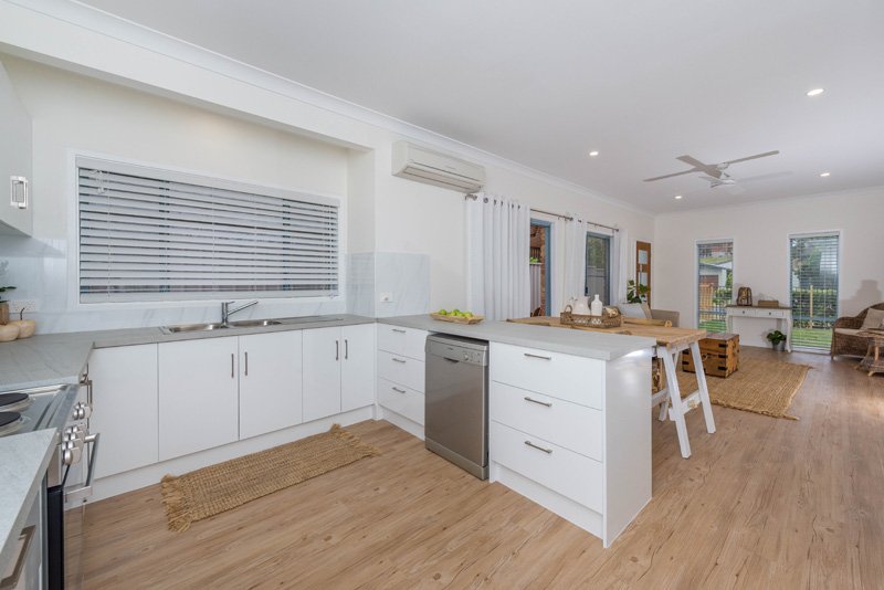 2/36 Trafalgar Street NELSON BAY 16