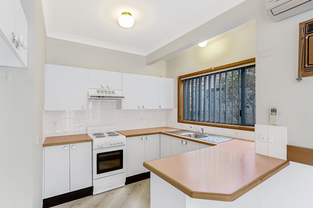 2/36 Trafalgar Street NELSON BAY 3