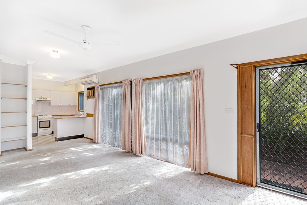 2/36 Trafalgar Street NELSON BAY 4