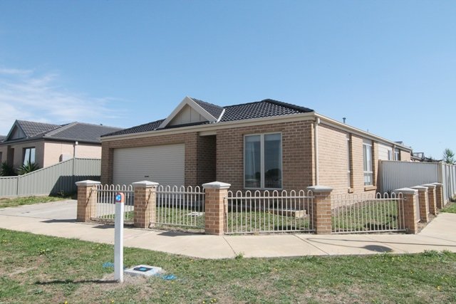 236 Walker Street SEBASTOPOL 7