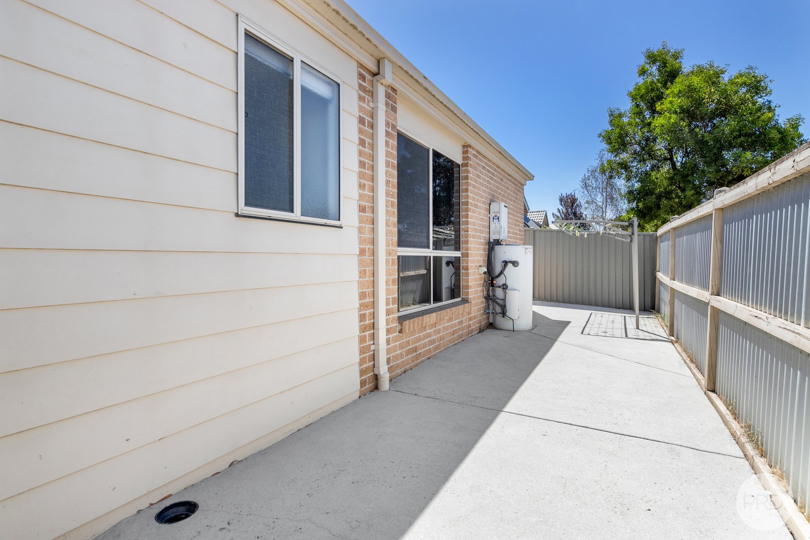 236 Walker Street SEBASTOPOL 14