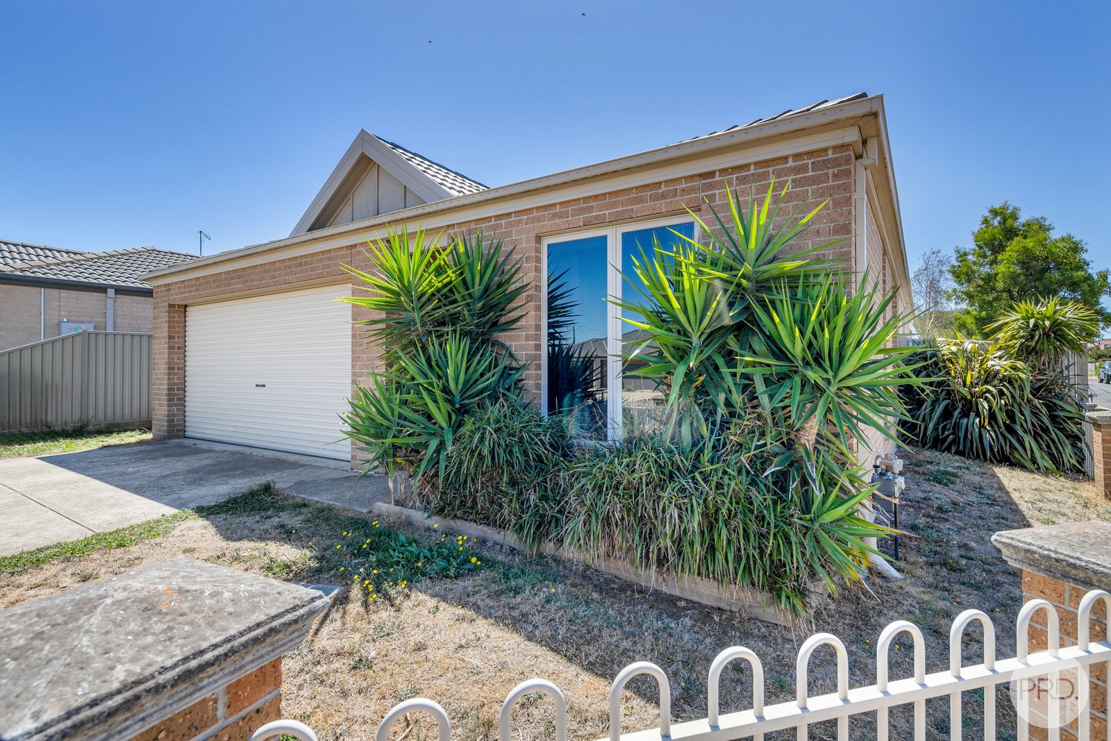 236 Walker Street SEBASTOPOL 15
