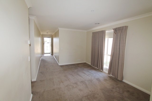 236 Walker Street SEBASTOPOL 4