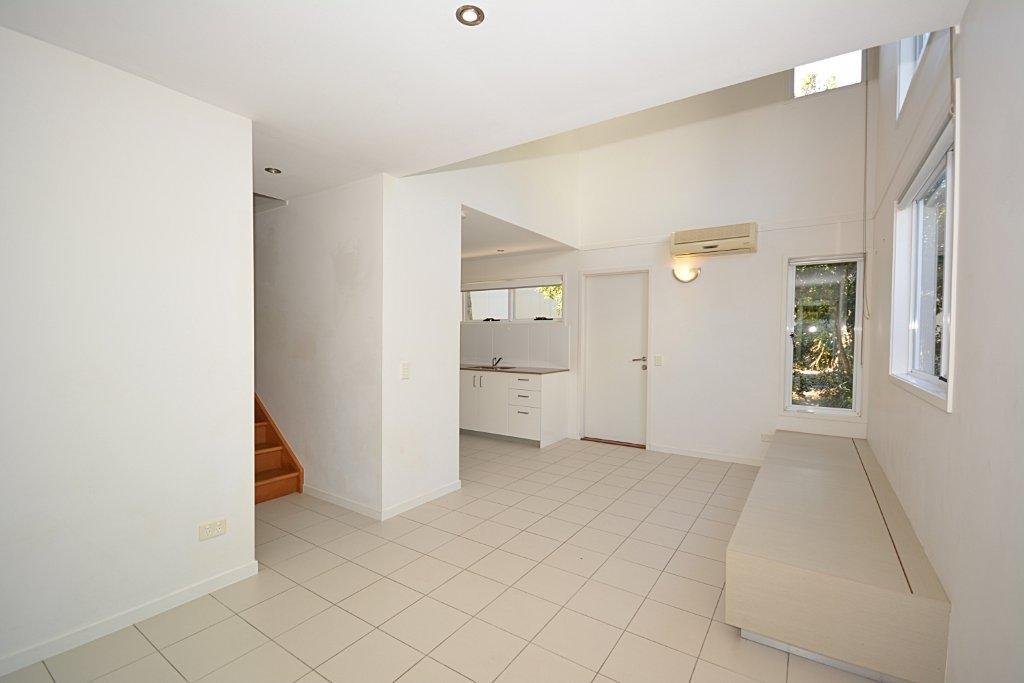 23/603-615 Casuarina Way CASUARINA 2