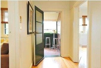 Gallery: 2/362 Carlisle Street