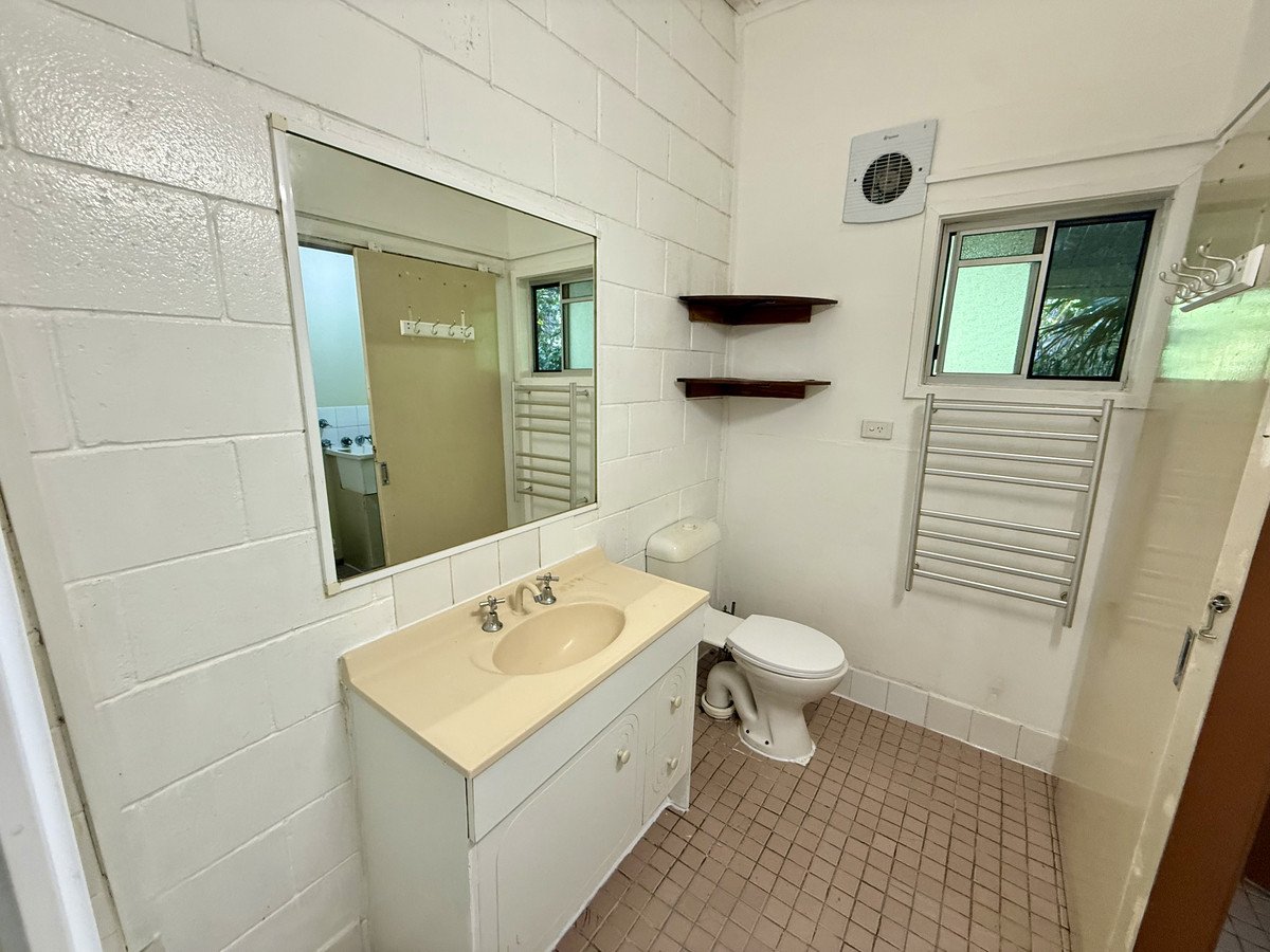 2/362 Tallebudgera Creek Road Tallebudgera Valley 6
