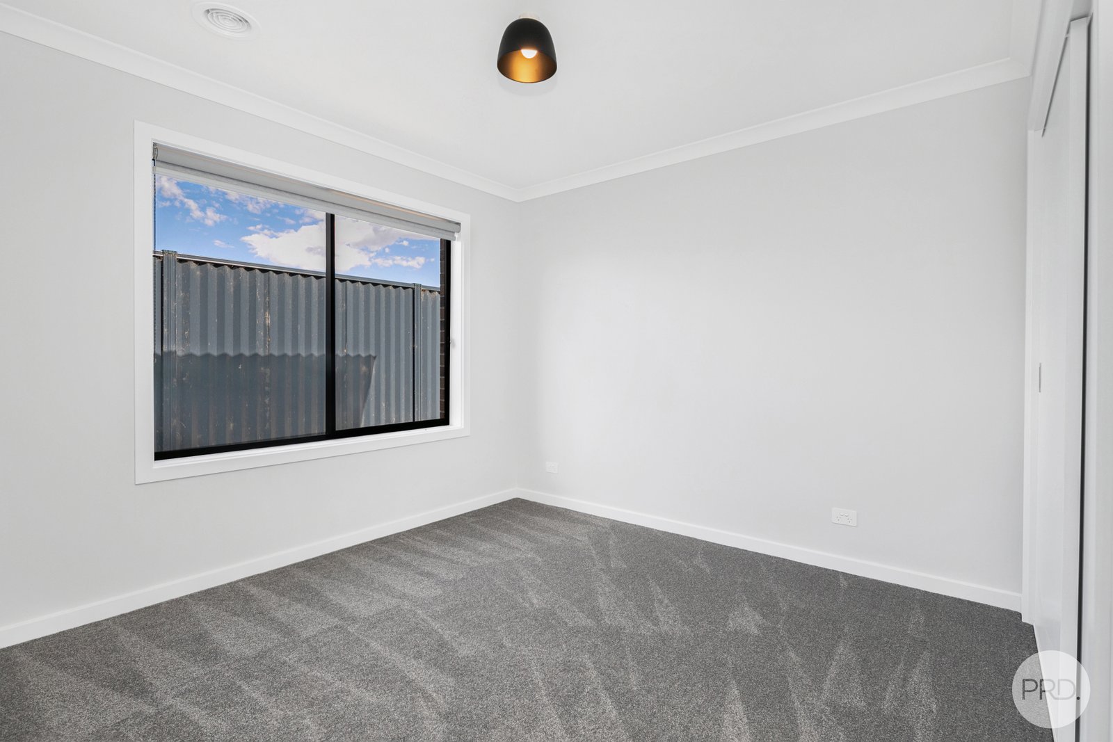 2/36A Spencer Street SEBASTOPOL 9