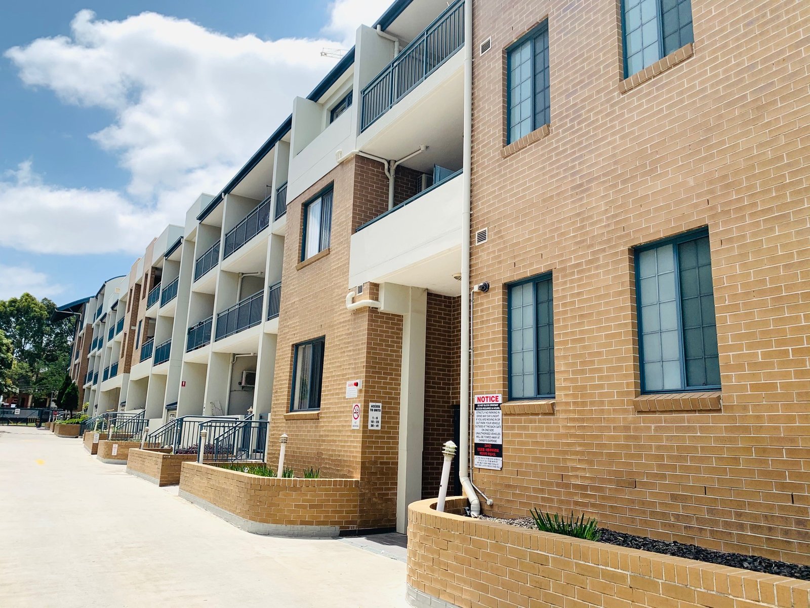 23/7-19 James Street,  LIDCOMBE 1