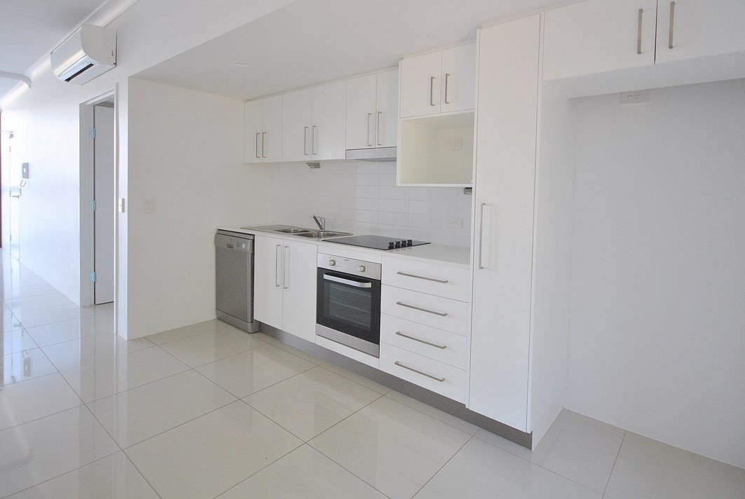 2/37-39 Central Street LABRADOR 2