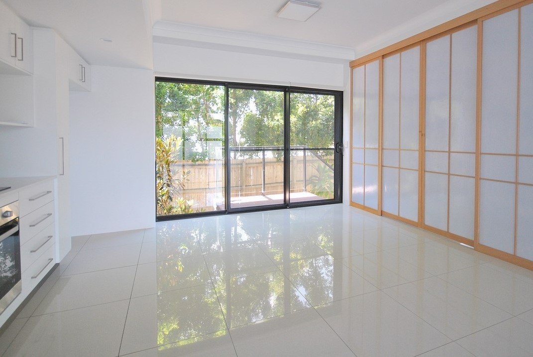 2/37-39 Central Street LABRADOR 4