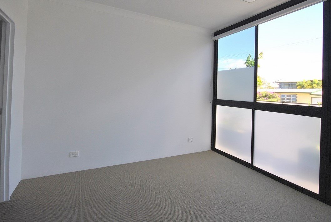 2/37-39 Central Street LABRADOR 7