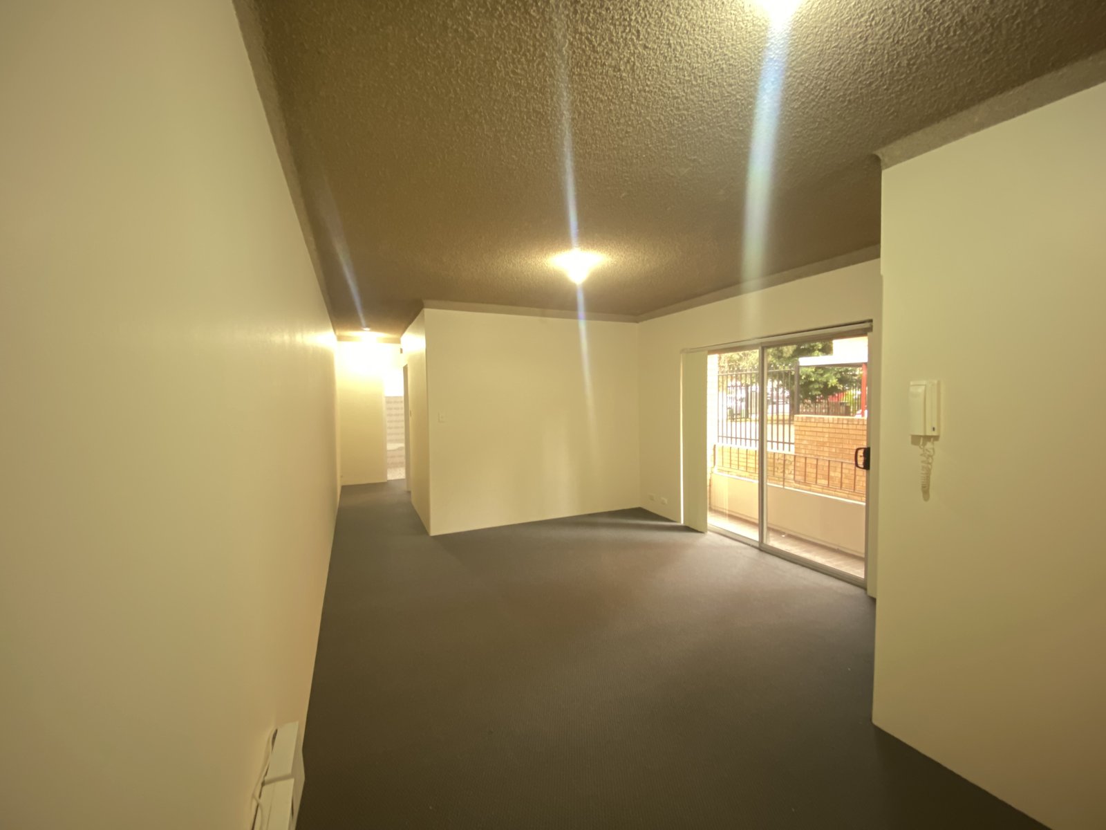 2/37 Bathurst Street LIVERPOOL 2