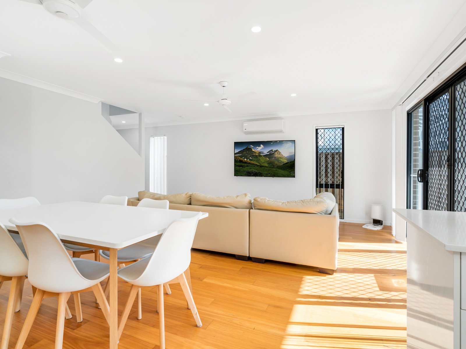 23/7 Border Drive North CURRUMBIN WATERS 4