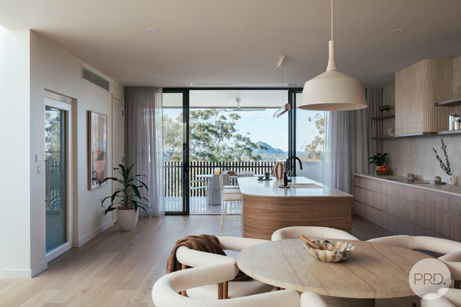 2/37 Canomii Close NELSON BAY 4