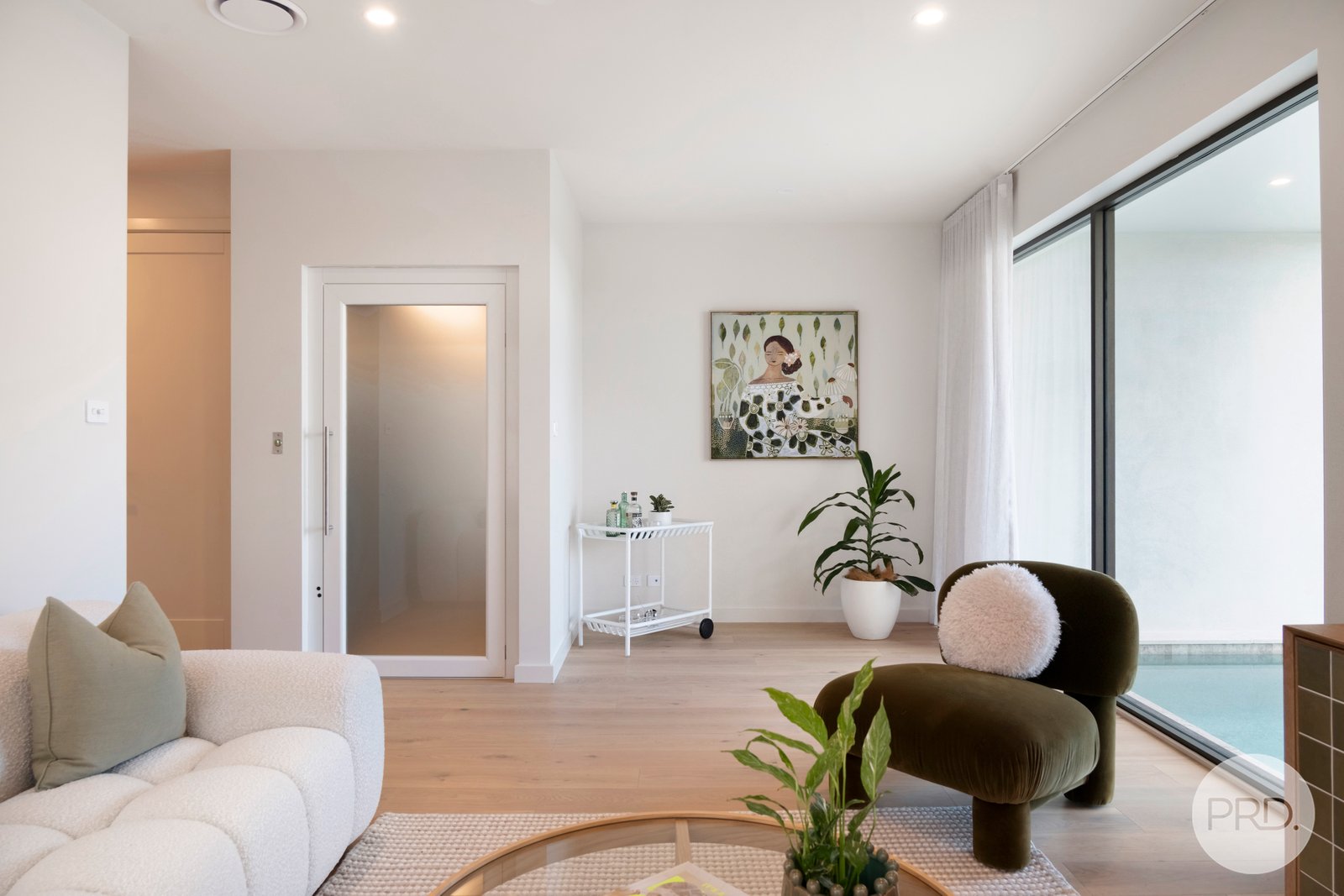 2/37 Canomii Close NELSON BAY 19