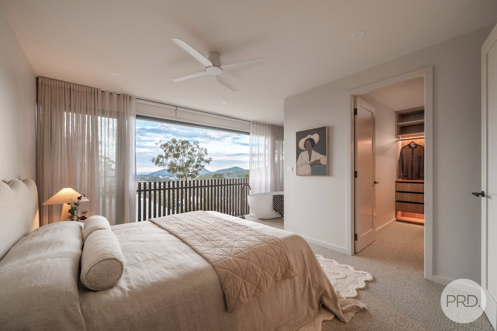 2/37 Canomii Close NELSON BAY 15