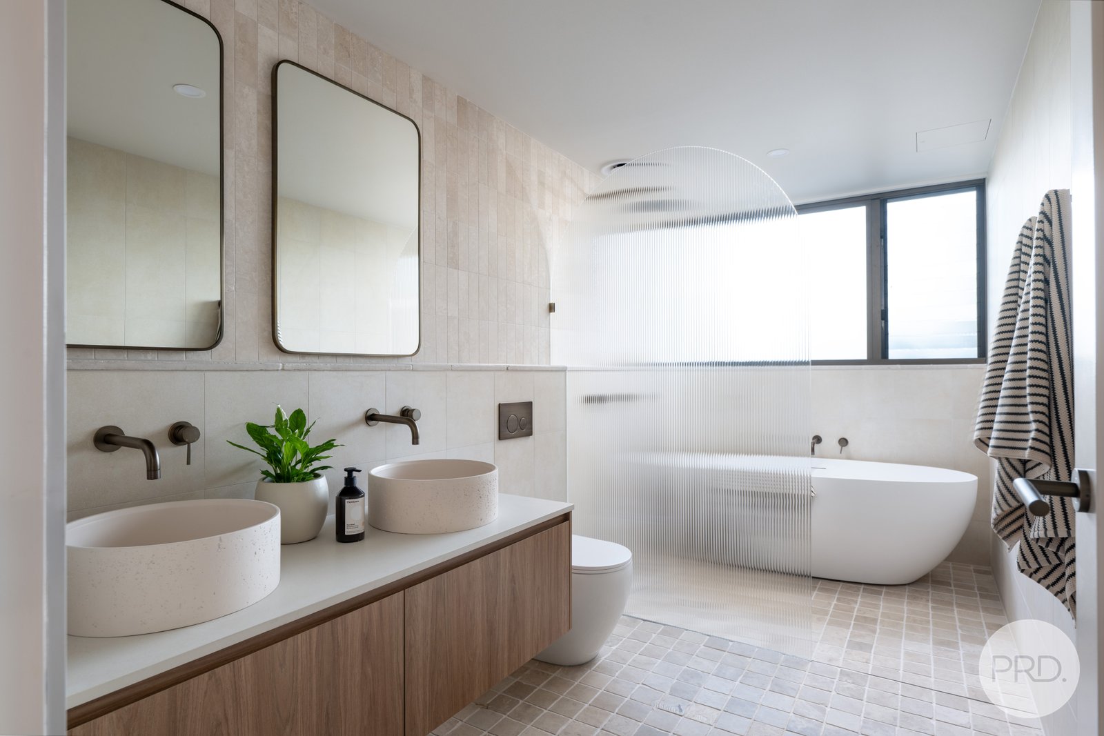2/37 Canomii Close NELSON BAY 22