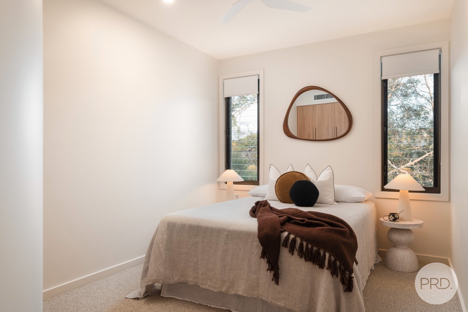 2/37 Canomii Close NELSON BAY 23