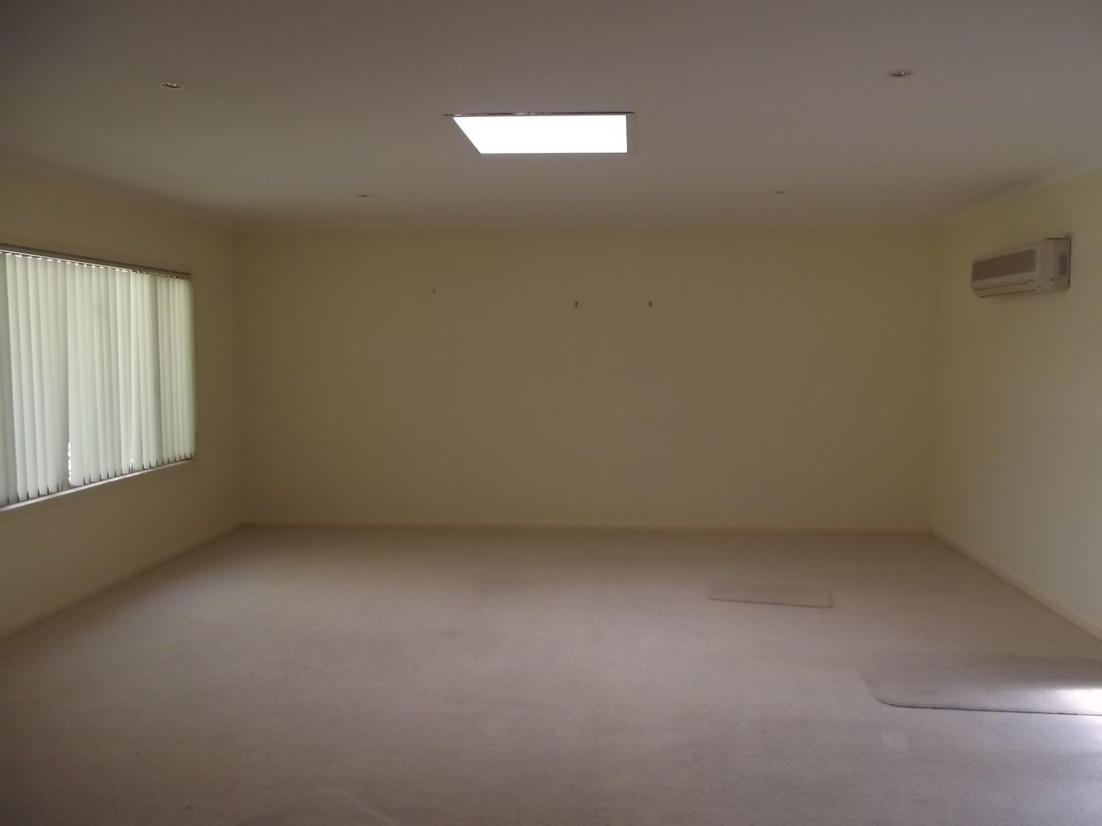 237 Capper Street TUMUT 5