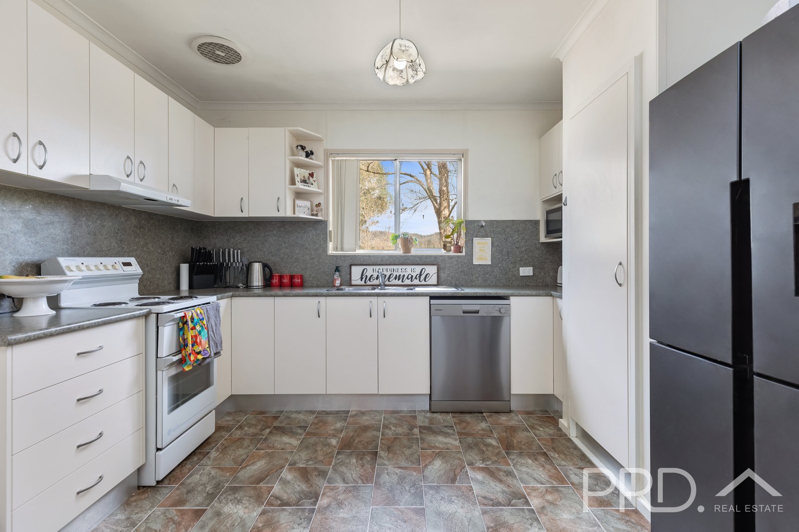 237 Capper Street TUMUT 1