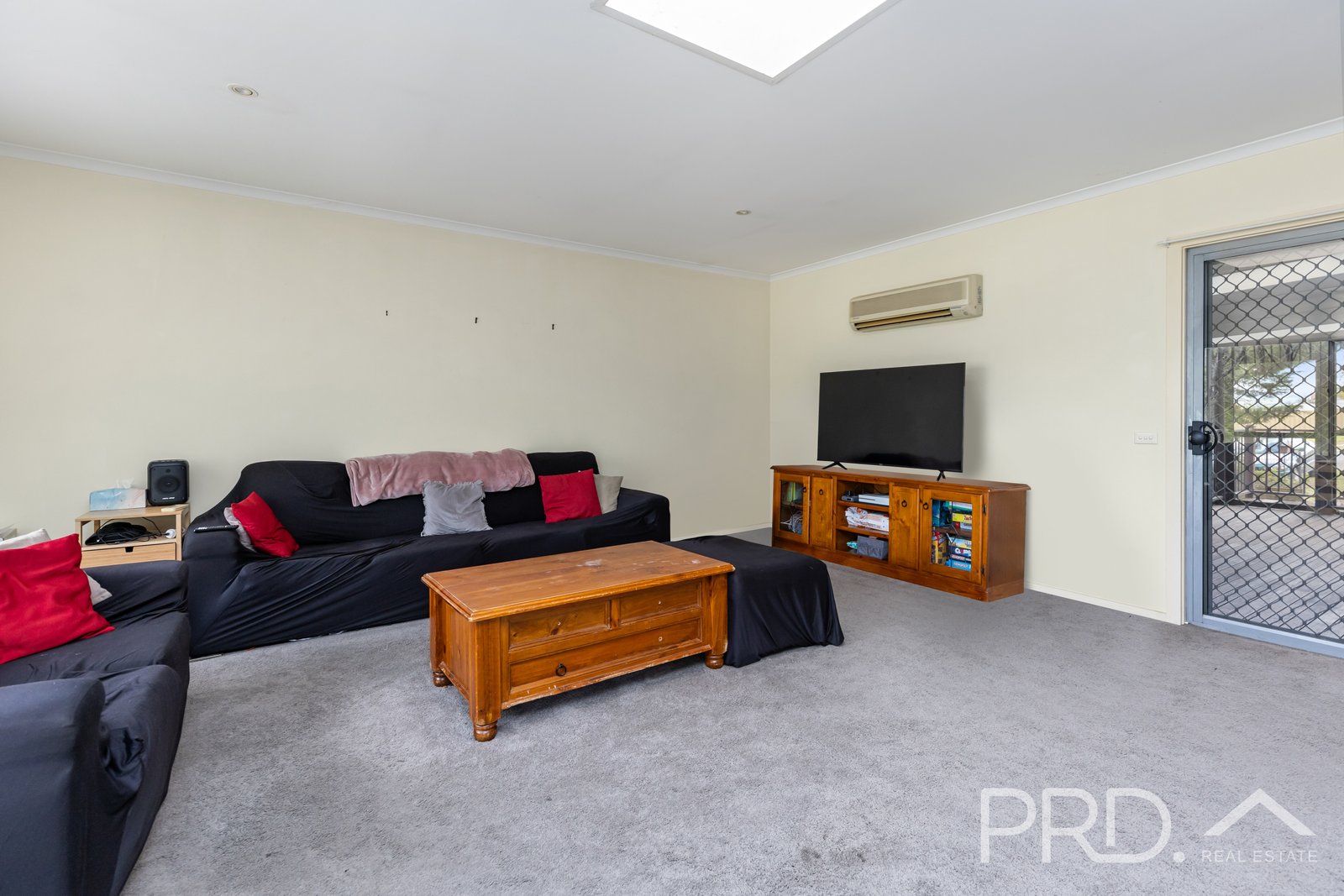 237 Capper Street TUMUT 4