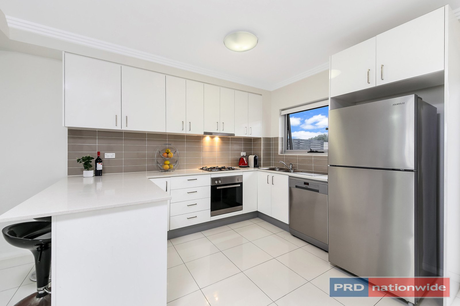 2/37 Forest Rd  HURSTVILLE 4