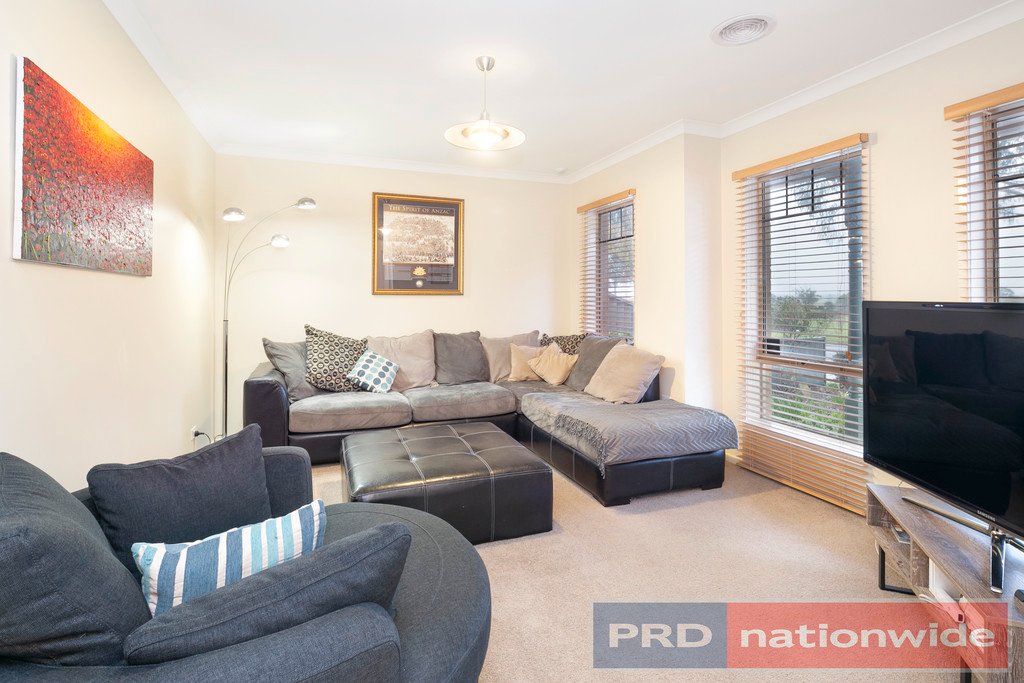 237 Grant Street SEBASTOPOL 2