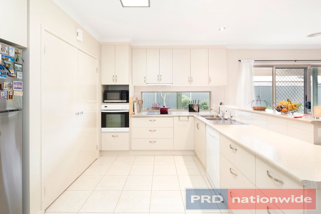 237 Grant Street SEBASTOPOL 6