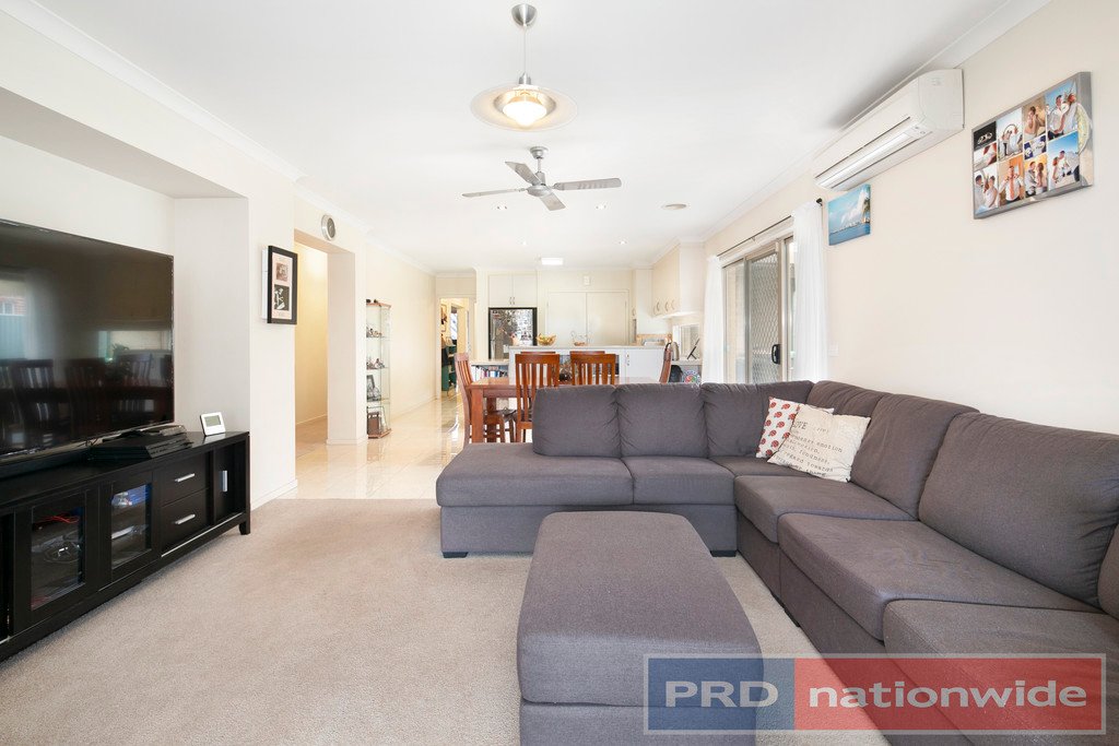 237 Grant Street SEBASTOPOL 9
